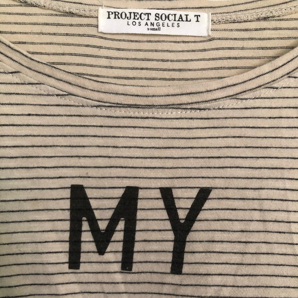 Basic Tee Crop Top - Picture 2 of 3